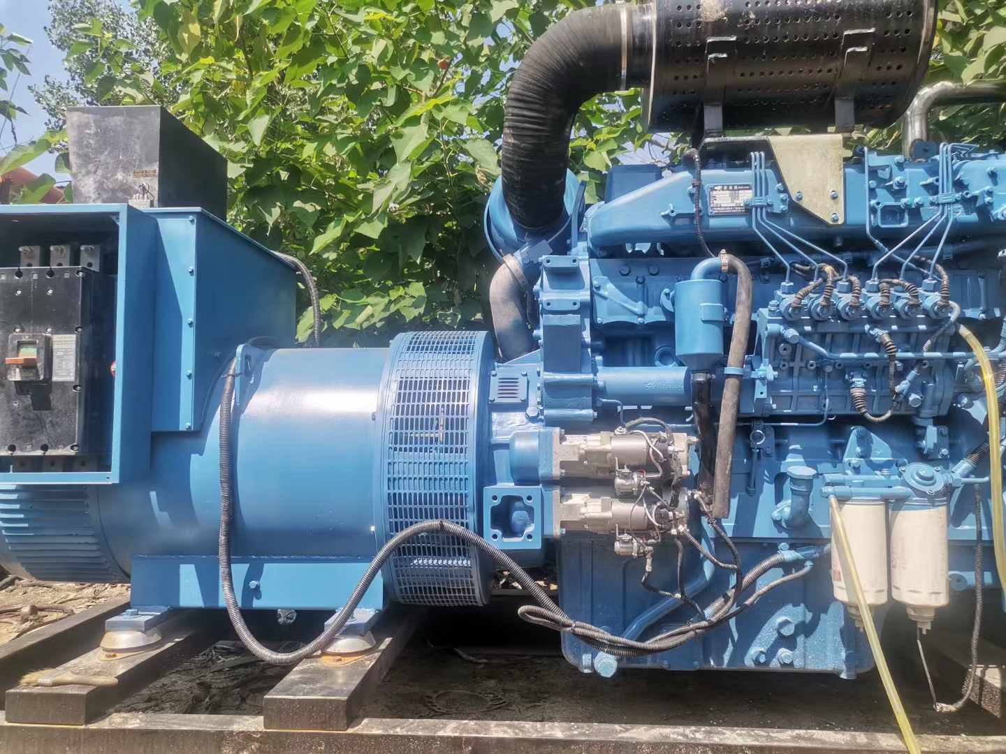 五河详细说明降低 800kW 柴油发电机输出电流波动的方法